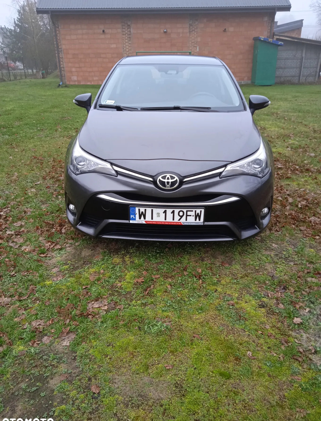 Toyota Avensis cena 79000 przebieg: 43000, rok produkcji 2017 z Zelów małe 29